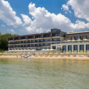 vizitați hotelul