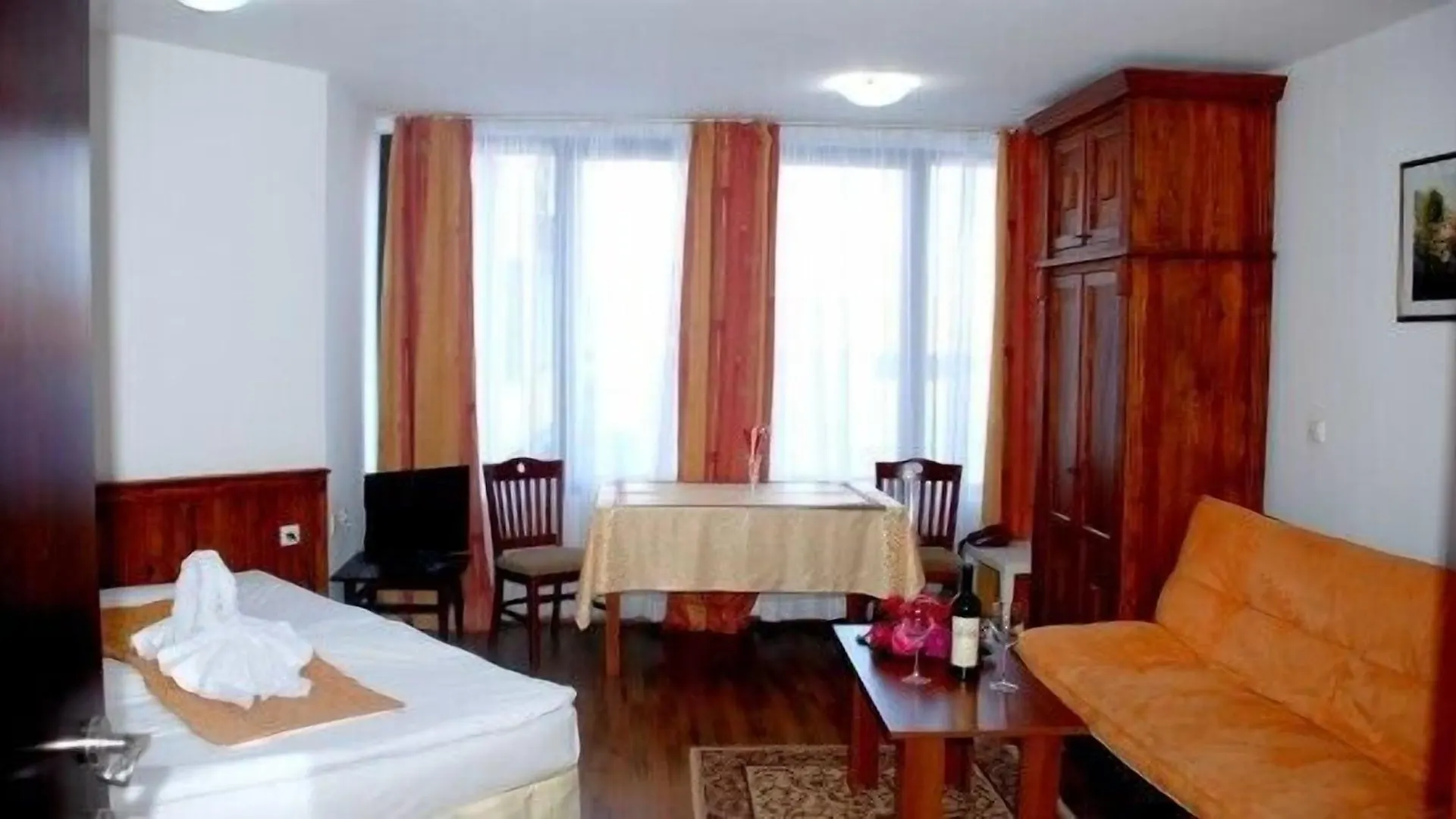 Elegant Lux Hotel Bansko